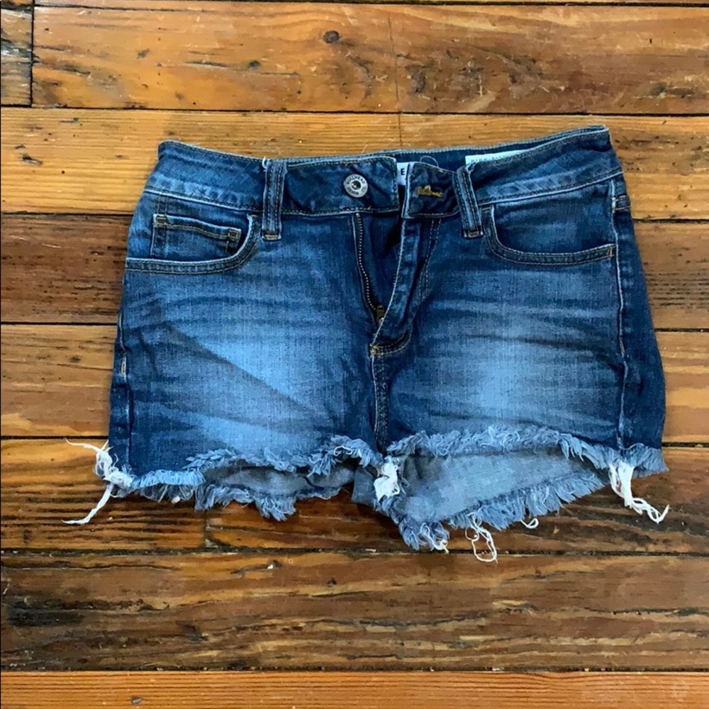Denim shorts high rise size 3